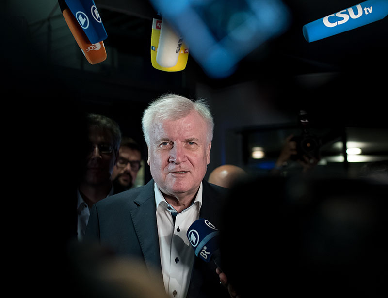 CDU en CSU zijn het eens, Seehofer blijft minister