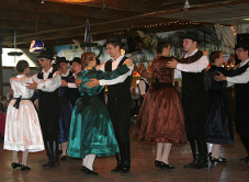 Dansende Donauzwaben. Afb.: flickr/united donauscwaben milwaukee/cc