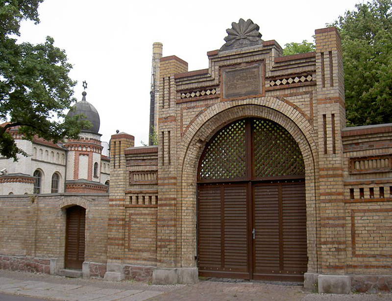 wikimedia/Allexkoch/cc