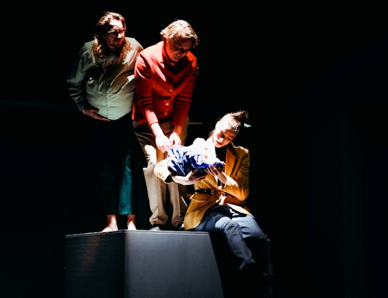 Nineties Productions/Orkater