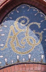Detail van de toegangspoort. Afbeelding: DIA